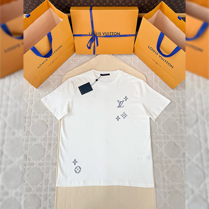 lv louis vuitton signature embroidered crew neck t-shirt